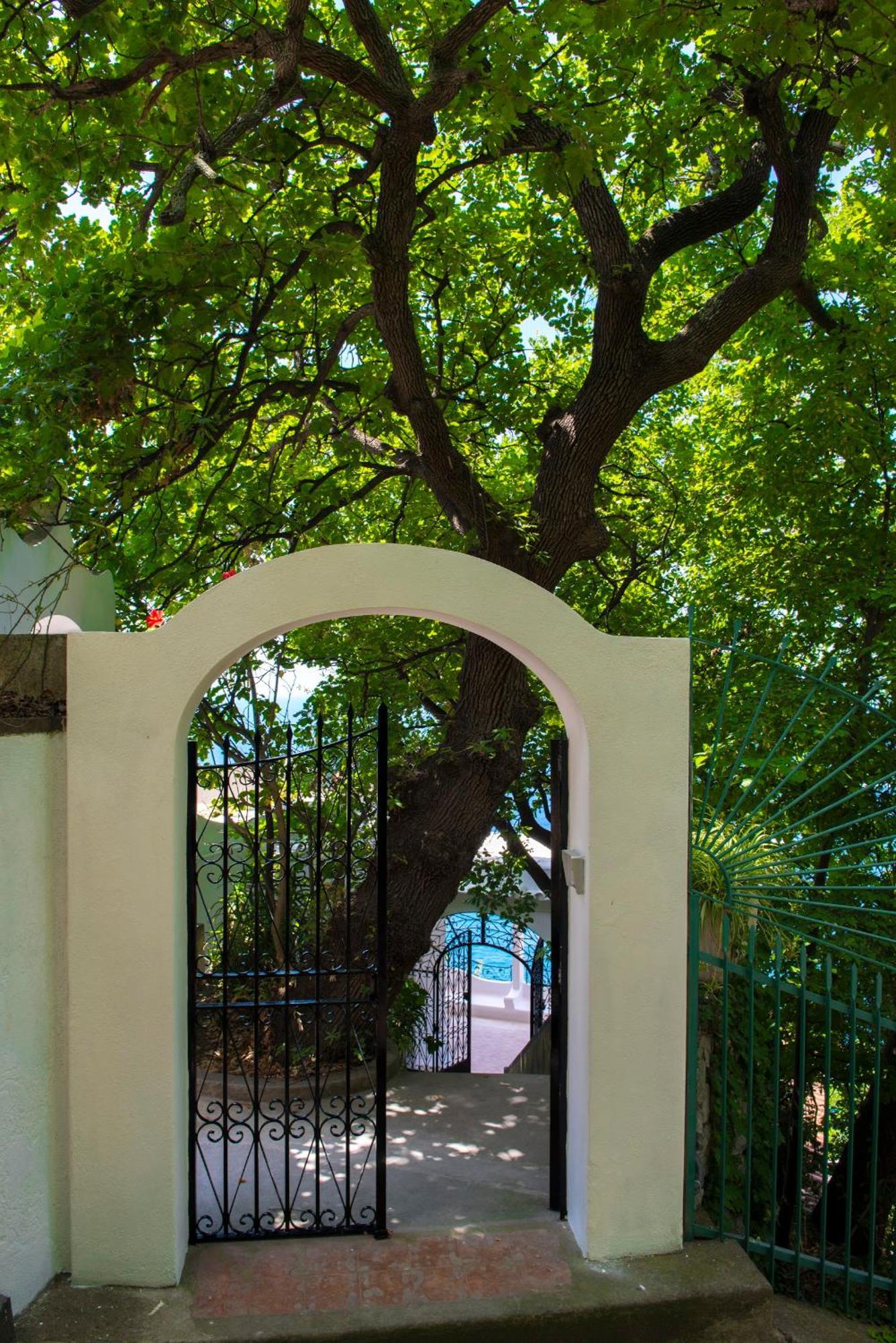 Villa Santa Chiara Positano Suites Ngoại thất bức ảnh